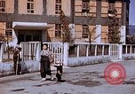 Standbild Krankenhaus vom Roten Kreuz Hiroshima Japan, 1946, aus Sekunde 18 historischem Filmmaterial Videoclip 65675042142