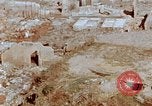 Standbild Railroad train Nagasaki Japan, 1946, aus Sekunde 12 historischem Filmmaterial Videoclip 65675042151
