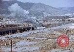 Standbild Railroad train Nagasaki Japan, 1946, aus Sekunde 27 historischem Filmmaterial Videoclip 65675042151