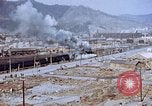 Standbild Railroad train Nagasaki Japan, 1946, aus Sekunde 29 historischem Filmmaterial Videoclip 65675042151