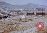 Standbild Railroad train Nagasaki Japan, 1946, aus Sekunde 40 historischem Filmmaterial Videoclip 65675042151