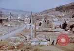 Standbild Railroad train Nagasaki Japan, 1946, aus Sekunde 53 historischem Filmmaterial Videoclip 65675042151
