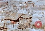 Standbild neu errichteten Wohnungen Nagasaki Japan, 1946, aus Sekunde 3 historischem Filmmaterial Videoclip 65675042152