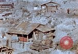 Standbild neu errichteten Wohnungen Nagasaki Japan, 1946, aus Sekunde 7 historischem Filmmaterial Videoclip 65675042152