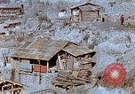 Standbild neu errichteten Wohnungen Nagasaki Japan, 1946, aus Sekunde 9 historischem Filmmaterial Videoclip 65675042152