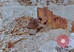 Standbild neu errichteten Wohnungen Nagasaki Japan, 1946, aus Sekunde 37 historischem Filmmaterial Videoclip 65675042152