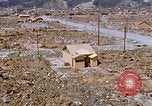 Standbild Farbe Film von Hiroshima Atombombe Schäden Hiroshima Japan, 1946, aus Sekunde 47 historischem Filmmaterial Videoclip 65675042163
