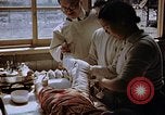 Image les blessures aux jambes de bombe atomique Hiroshima au Japon, 1945, de la seconde 8 séquences d'archives historiques vidéo 65675042173