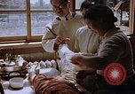 Image les blessures aux jambes de bombe atomique Hiroshima au Japon, 1945, de la seconde 11 séquences d'archives historiques vidéo 65675042173