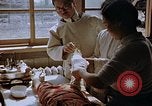 Image les blessures aux jambes de bombe atomique Hiroshima au Japon, 1945, de la seconde 18 séquences d'archives historiques vidéo 65675042173