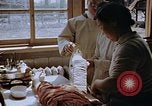 Image les blessures aux jambes de bombe atomique Hiroshima au Japon, 1945, de la seconde 20 séquences d'archives historiques vidéo 65675042173