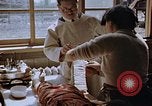 Image les blessures aux jambes de bombe atomique Hiroshima au Japon, 1945, de la seconde 22 séquences d'archives historiques vidéo 65675042173