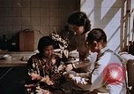 Standbild Opfer einer atomaren Explosion Hiroshima Japan, 1946, aus Sekunde 6 historischem Filmmaterial Videoclip 65675042174