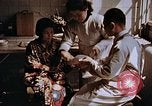 Standbild Opfer einer atomaren Explosion Hiroshima Japan, 1946, aus Sekunde 13 historischem Filmmaterial Videoclip 65675042174
