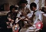 Standbild Opfer einer atomaren Explosion Hiroshima Japan, 1946, aus Sekunde 19 historischem Filmmaterial Videoclip 65675042174