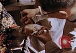 Standbild Opfer einer atomaren Explosion Hiroshima Japan, 1946, aus Sekunde 40 historischem Filmmaterial Videoclip 65675042174