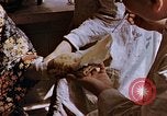 Standbild Opfer einer atomaren Explosion Hiroshima Japan, 1946, aus Sekunde 42 historischem Filmmaterial Videoclip 65675042174