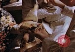 Standbild Opfer einer atomaren Explosion Hiroshima Japan, 1946, aus Sekunde 47 historischem Filmmaterial Videoclip 65675042174