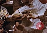 Standbild Opfer einer atomaren Explosion Hiroshima Japan, 1946, aus Sekunde 49 historischem Filmmaterial Videoclip 65675042174