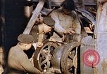 Standbild Carpenter Nagasaki Japan, 1946, aus Sekunde 9 historischem Filmmaterial Videoclip 65675042189