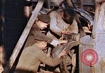 Standbild Carpenter Nagasaki Japan, 1946, aus Sekunde 14 historischem Filmmaterial Videoclip 65675042189