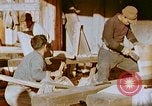 Standbild Carpenter Nagasaki Japan, 1946, aus Sekunde 46 historischem Filmmaterial Videoclip 65675042189