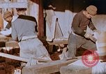 Standbild Carpenter Nagasaki Japan, 1946, aus Sekunde 52 historischem Filmmaterial Videoclip 65675042189