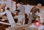 Standbild Carpenter Nagasaki Japan, 1946, aus Sekunde 54 historischem Filmmaterial Videoclip 65675042189