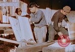Standbild Carpenter Nagasaki Japan, 1946, aus Sekunde 61 historischem Filmmaterial Videoclip 65675042189