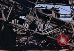 Standbild 10 tonnen Kran Nagasaki Japan, 1946, aus Sekunde 10 historischem Filmmaterial Videoclip 65675042190