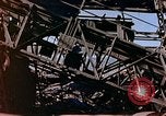 Standbild 10 tonnen Kran Nagasaki Japan, 1946, aus Sekunde 11 historischem Filmmaterial Videoclip 65675042190