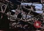 Standbild 10 tonnen Kran Nagasaki Japan, 1946, aus Sekunde 16 historischem Filmmaterial Videoclip 65675042190