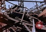Standbild 10 tonnen Kran Nagasaki Japan, 1946, aus Sekunde 17 historischem Filmmaterial Videoclip 65675042190