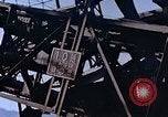 Standbild 10 tonnen Kran Nagasaki Japan, 1946, aus Sekunde 27 historischem Filmmaterial Videoclip 65675042190