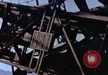 Standbild 10 tonnen Kran Nagasaki Japan, 1946, aus Sekunde 32 historischem Filmmaterial Videoclip 65675042190