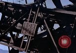 Standbild 10 tonnen Kran Nagasaki Japan, 1946, aus Sekunde 33 historischem Filmmaterial Videoclip 65675042190