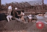 Standbild japanische Arbeiter Nagasaki Japan, 1946, aus Sekunde 41 historischem Filmmaterial Videoclip 65675042192