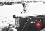 Standbild USA U-Boot Nautilus Arktis, 1931, aus Sekunde 32 historischem Filmmaterial Videoclip 65675042204