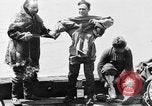 Standbild George Hubert Wilkins Arktis, 1931, aus Sekunde 59 historischem Filmmaterial Videoclip 65675042205