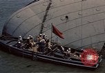Standbild Deep Sea divers United States USA, 1943, aus Sekunde 61 historischem Filmmaterial Videoclip 65675042214