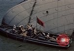 Standbild Deep Sea divers United States USA, 1943, aus Sekunde 62 historischem Filmmaterial Videoclip 65675042214