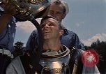 Standbild Deep Sea Diver United States USA, 1943, aus Sekunde 9 historischem Filmmaterial Videoclip 65675042215