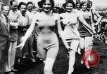 Standbild Verbot der Durchsetzung und 1920s American lifestyle United States USA, 1929, aus Sekunde 45 historischem Filmmaterial Videoclip 65675042216