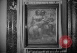 Standbild jungfrau und kind mit Saint Anne Vereinigtes Königreich, 1962, aus Sekunde 13 historischem Filmmaterial Videoclip 65675042221