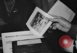 Standbild jungfrau und kind mit Saint Anne Vereinigtes Königreich, 1962, aus Sekunde 33 historischem Filmmaterial Videoclip 65675042221