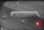 Standbild American Derby Pferderennen Arlington Heights Illinois USA, 1962, aus Sekunde 15 historischem Filmmaterial Videoclip 65675042222