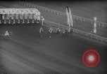 Standbild American Derby Pferderennen Arlington Heights Illinois USA, 1962, aus Sekunde 18 historischem Filmmaterial Videoclip 65675042222