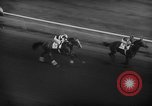 Standbild American Derby Pferderennen Arlington Heights Illinois USA, 1962, aus Sekunde 28 historischem Filmmaterial Videoclip 65675042222