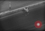 Standbild American Derby Pferderennen Arlington Heights Illinois USA, 1962, aus Sekunde 37 historischem Filmmaterial Videoclip 65675042222