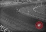 Standbild American Derby Pferderennen Arlington Heights Illinois USA, 1962, aus Sekunde 48 historischem Filmmaterial Videoclip 65675042222